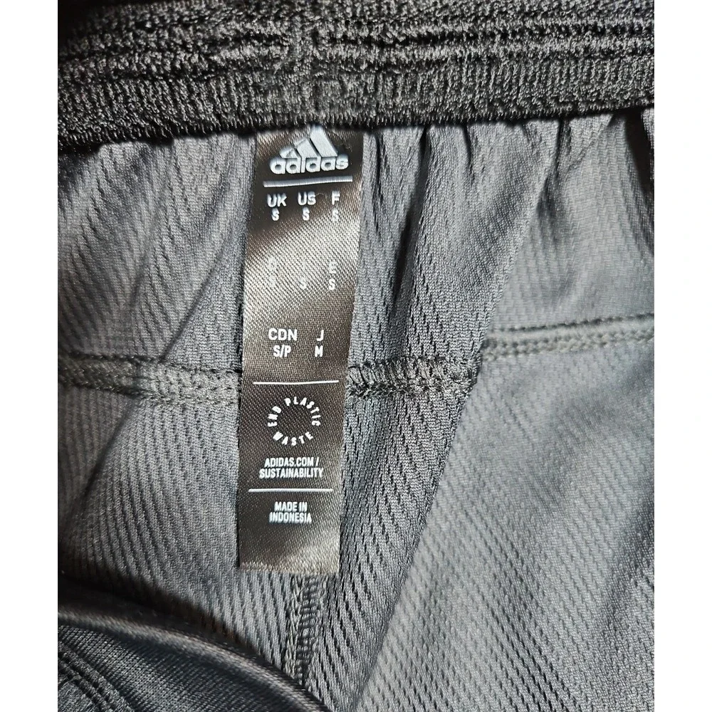 Adidas Mens Gray Axis 3.0 Woven Training Shorts Size Small NWT